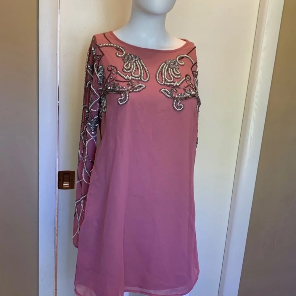 Mini beaded dress size 6